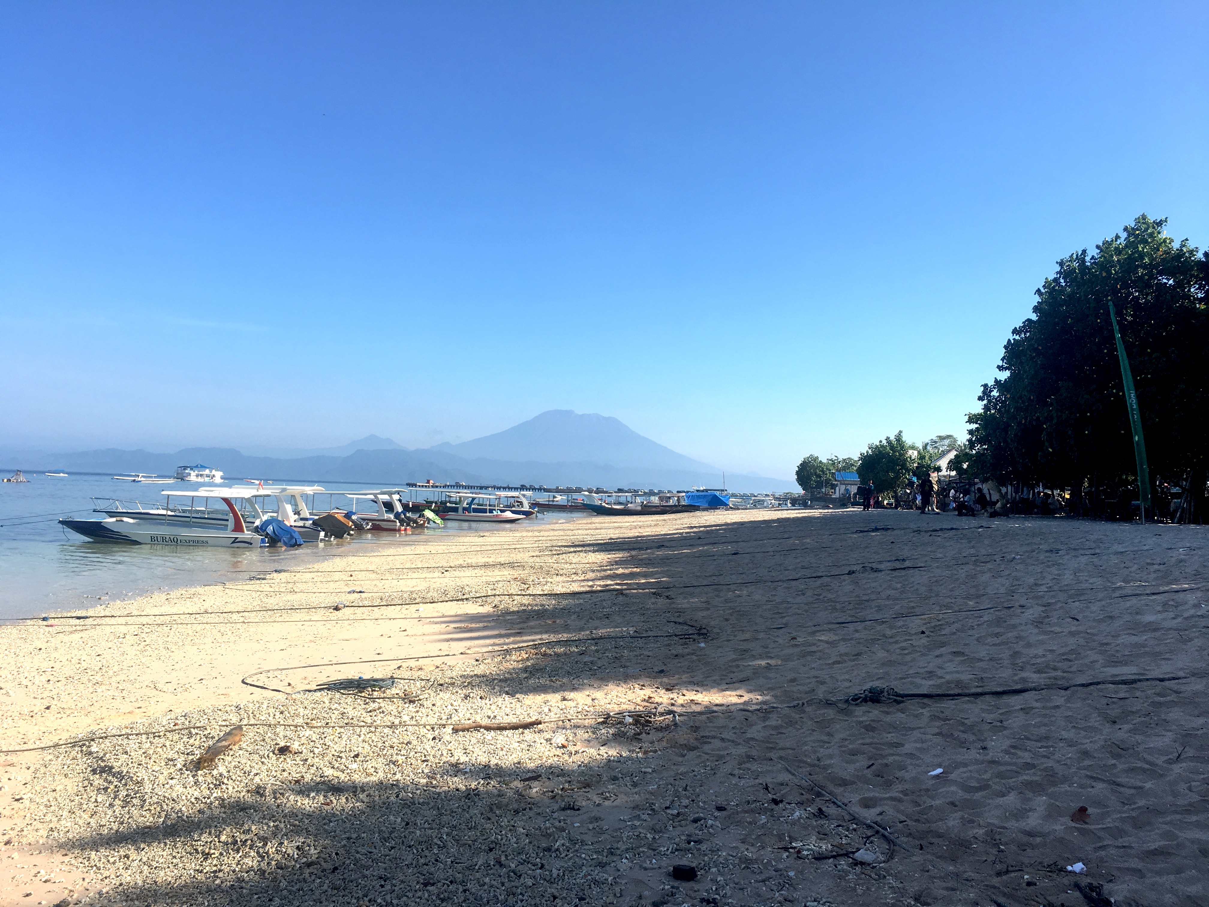 Aankomst bij Nusa Penida